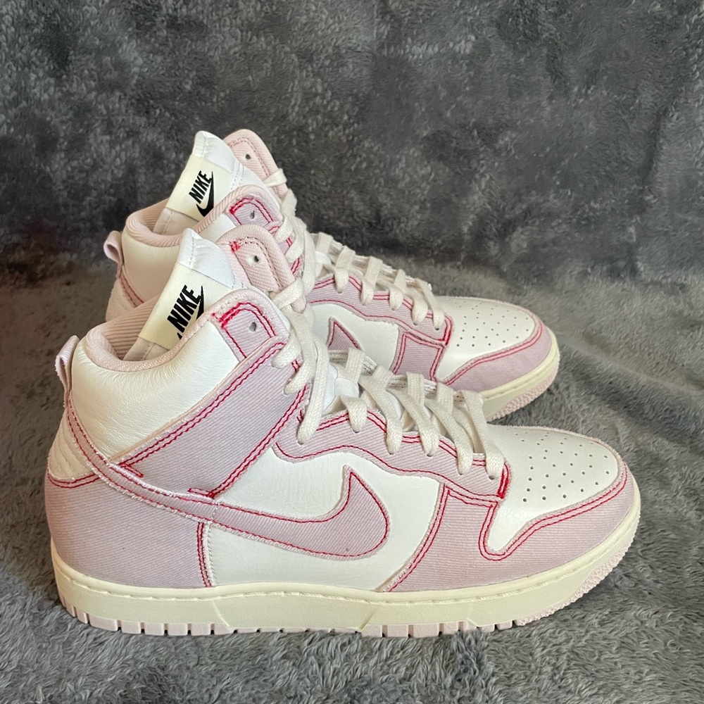 Nike Dunk High Summit White/Barely Rose Original Box DQ8799-100 W 8 / M 6.5 NWT